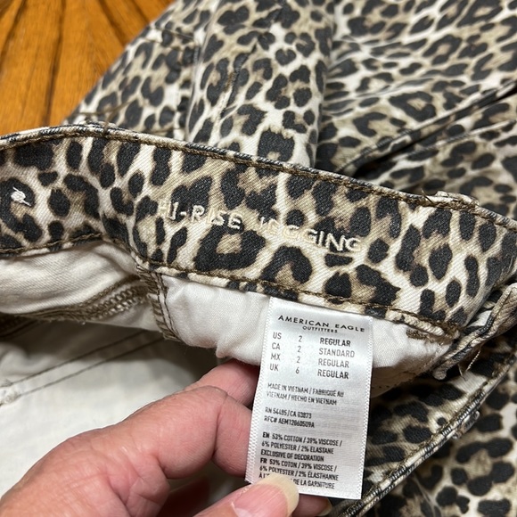 American Eagle next level stretch leopard print hi Raz checking‘s size 2 - Picture 6 of 8